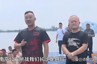 杨莉娜社媒晒照：都说像江疏影？你们觉得那？